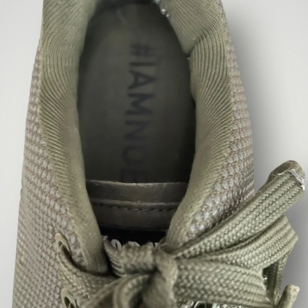 NOBULL Trainer Women‎ 7.5 Olive Green SuperFabric Cross Training Shoes Sneakers